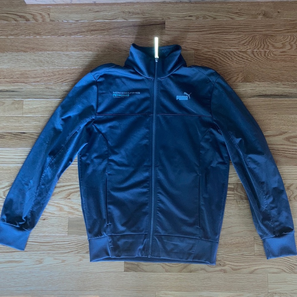 Mercedes Petronas Formula 1 team zip up